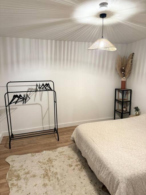 Appartement Eloi - 1 Chambre Mont-de-Marsan Εξωτερικό φωτογραφία